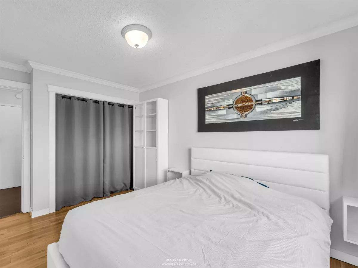 Basement Recreation Room Photo of 306 2222 Cambridge Street, Vancouver, BC