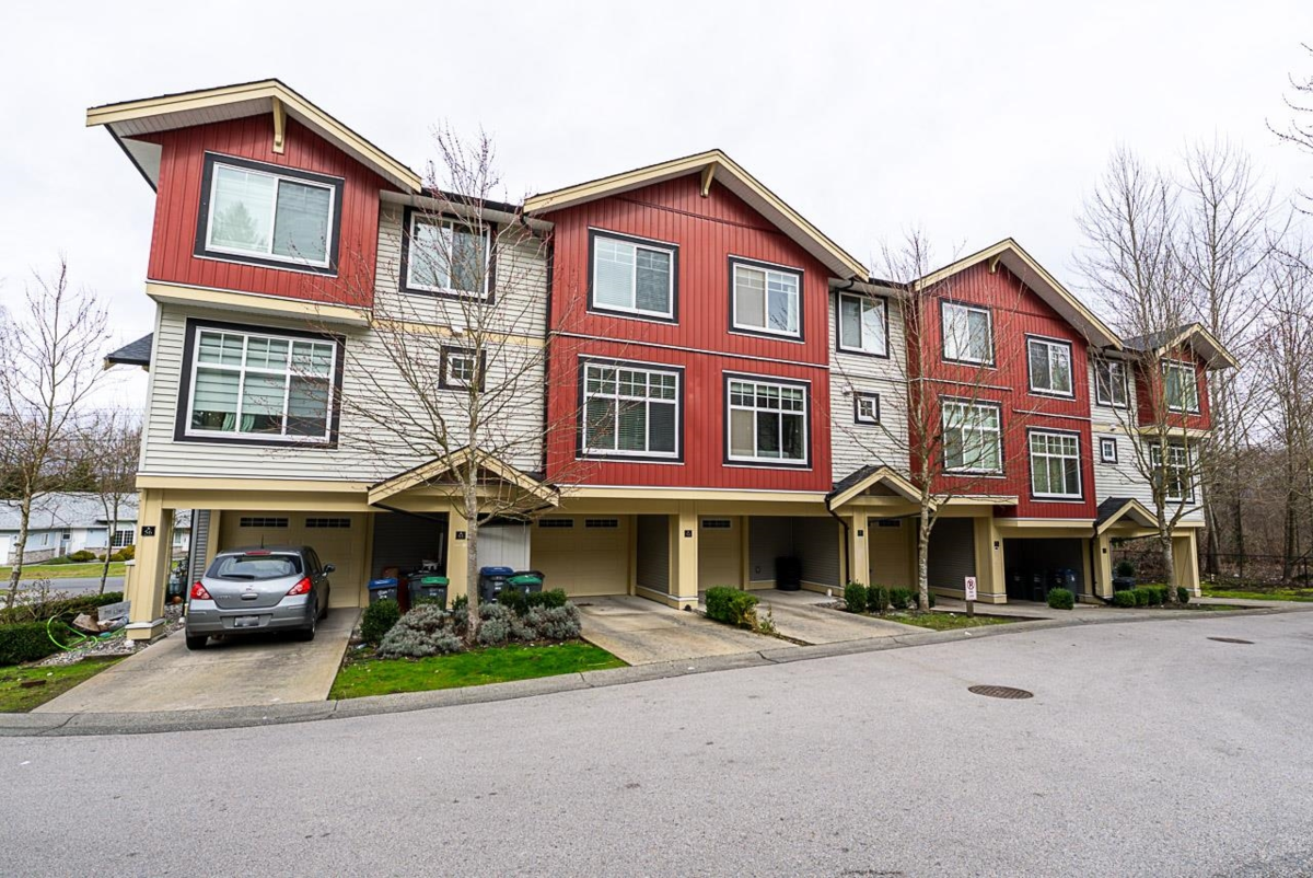 Exterior Front Photo of 54 13886 62 Avenue, Surrey, BC