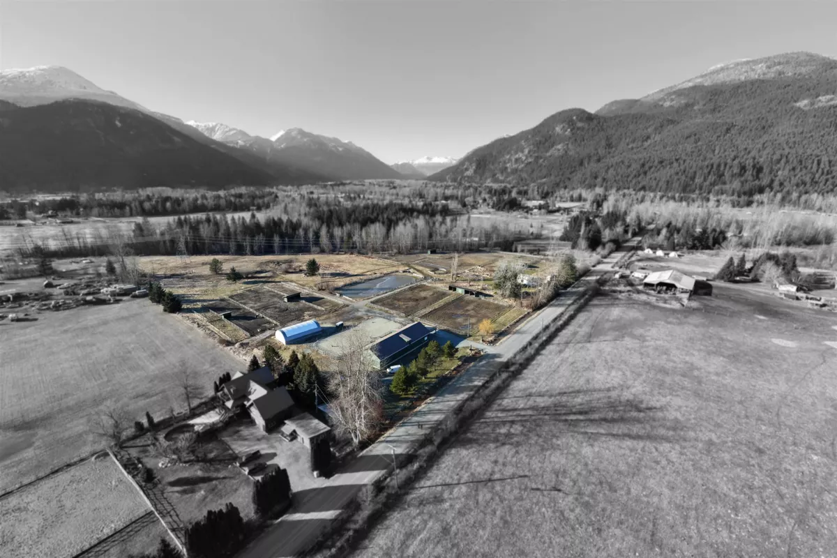 Family Room Photo of 7395 Clover Road, Pemberton, BC