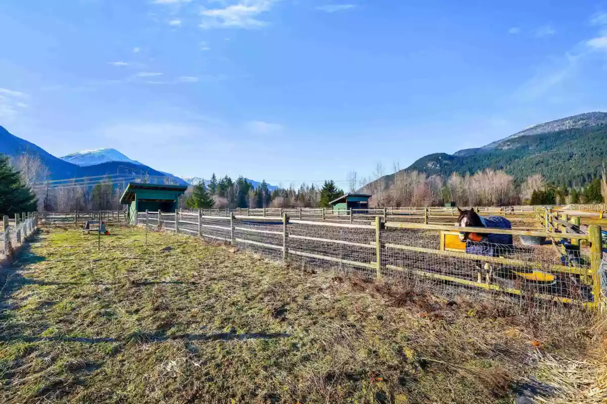 Garden / Landscaping Photo of 7395 Clover Road, Pemberton, BC