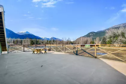 Basement Recreation Room Photo of 7395 Clover Road, Pemberton, BC
