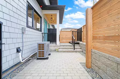 6 4855 Venables Street, Burnaby, BC