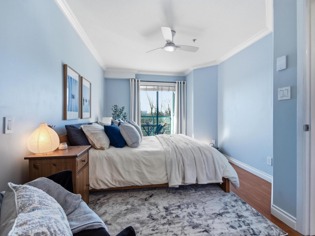 Bedroom 3 Photo of 403 212 Lonsdale Avenue, North Vancouver, BC