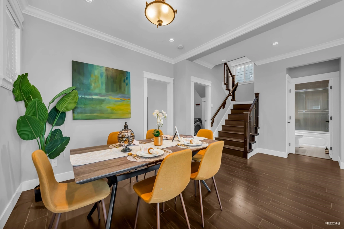 Breakfast Nook Photo of 4364 Greta Street, Burnaby, BC