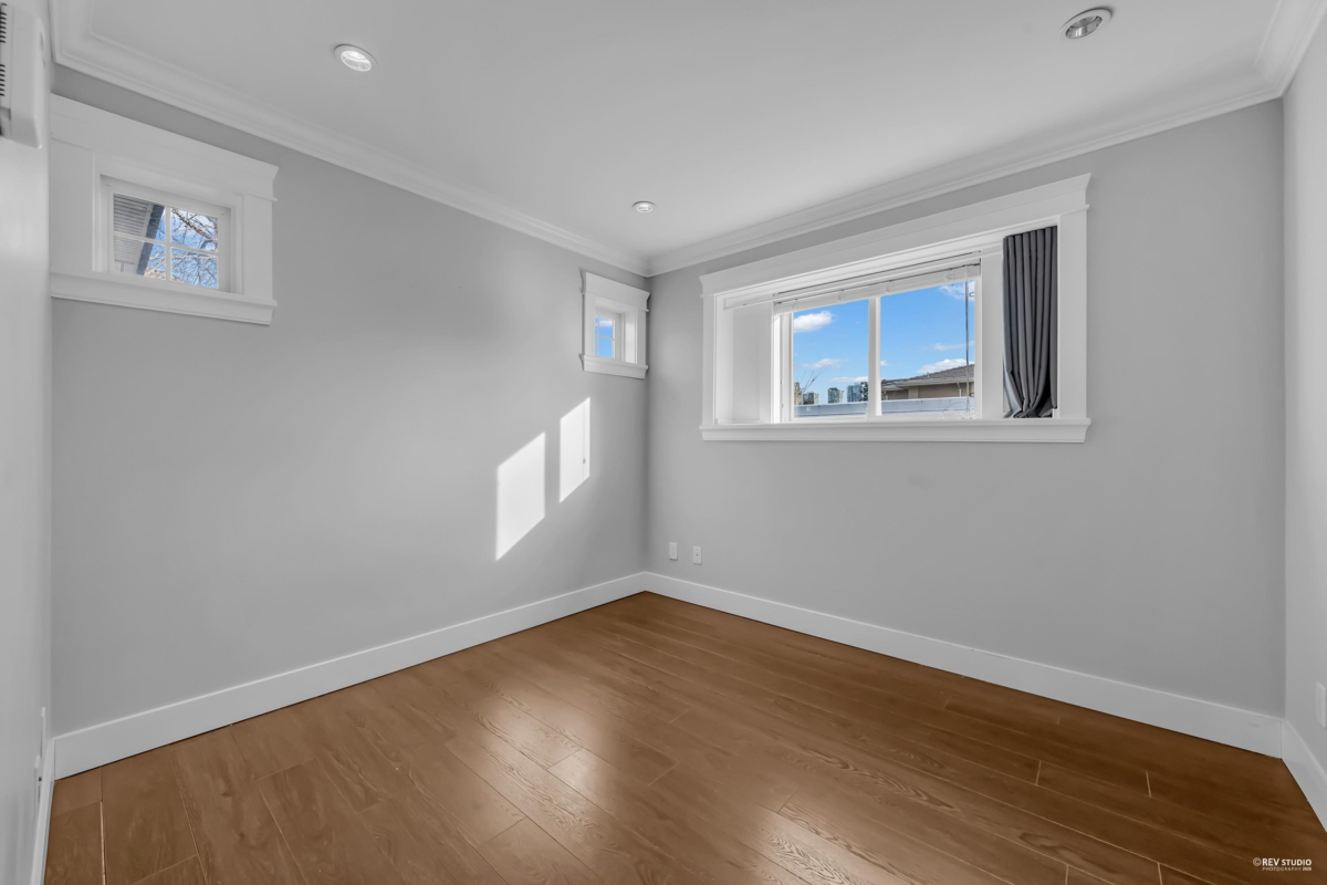 Entry Foyer Photo of 4364 Greta Street, Burnaby, BC