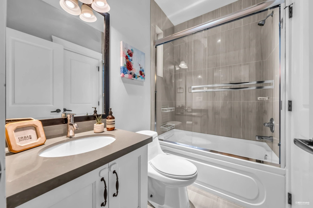 Loft / Bonus Room Photo of 4364 Greta Street, Burnaby, BC