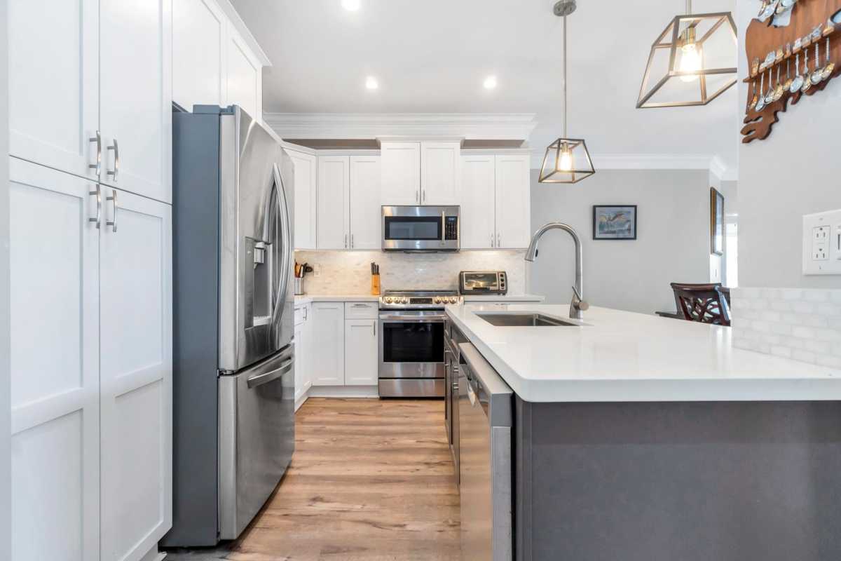 Breakfast Nook Photo of 310B 45595 Tamihi Way, Chilliwack, BC