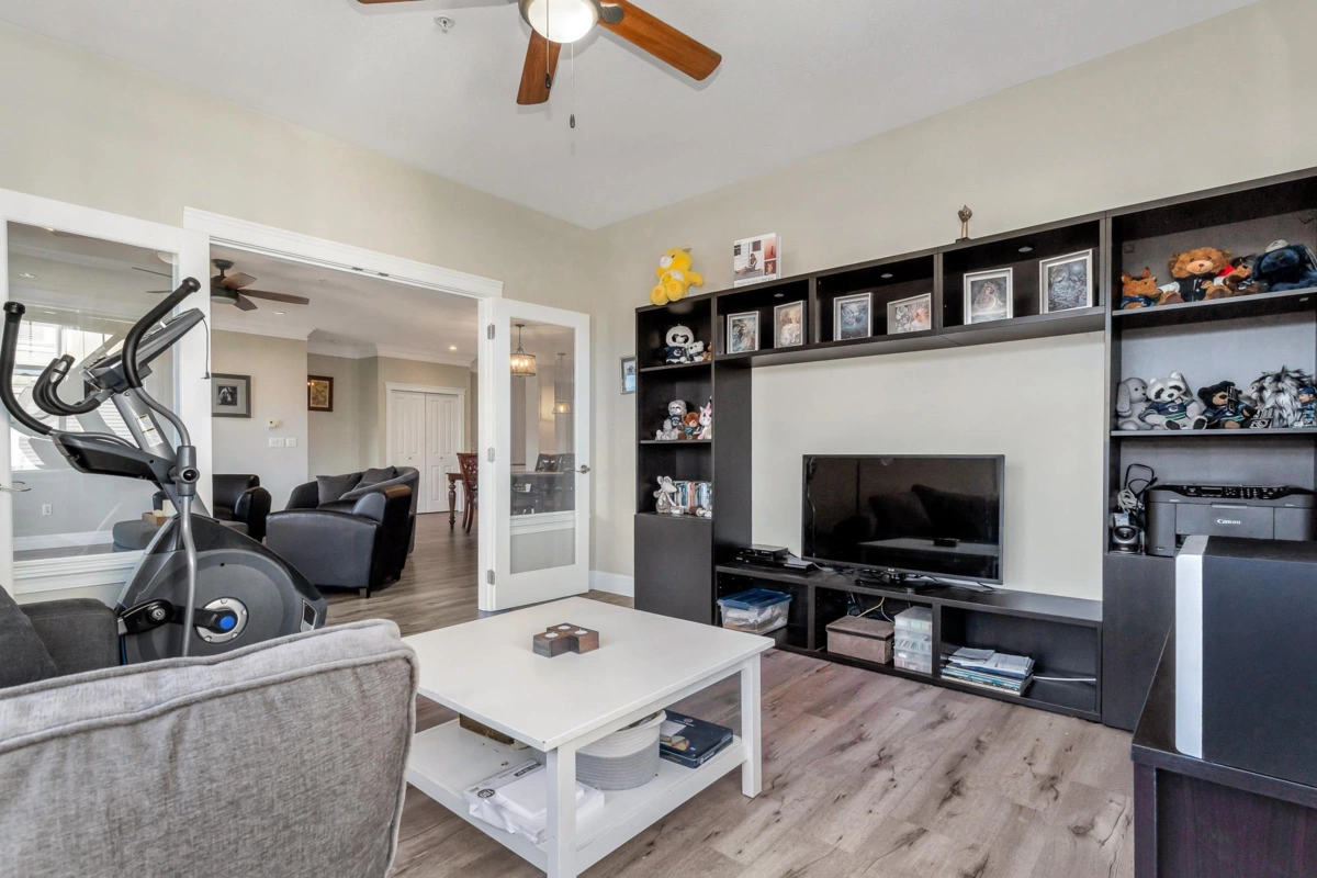 Guest Bathroom Photo of 310B 45595 Tamihi Way, Chilliwack, BC