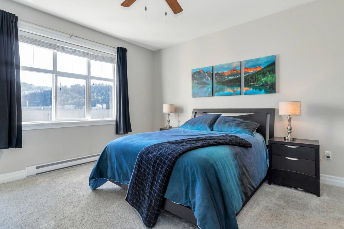 Laundry Room Photo of 310B 45595 Tamihi Way, Chilliwack, BC