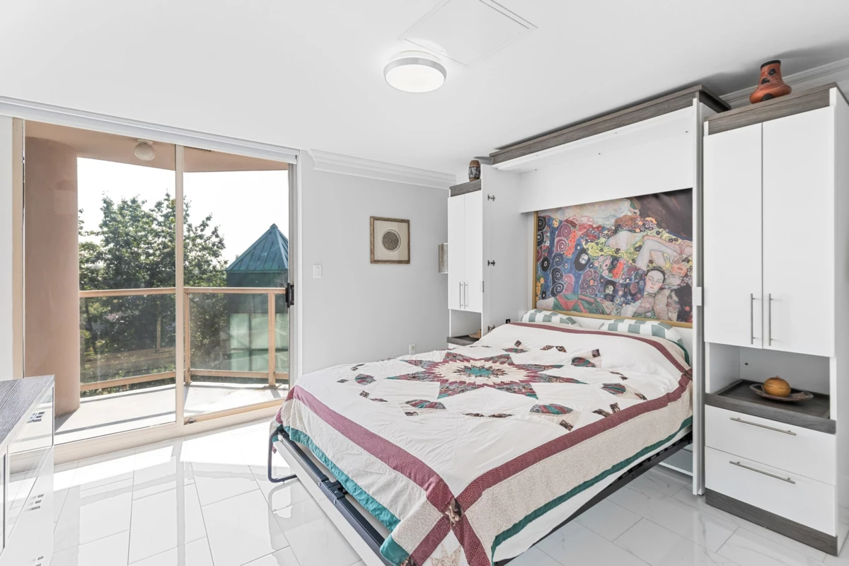 Hallway Photo of 701 1190 Pipeline Road, Coquitlam, BC