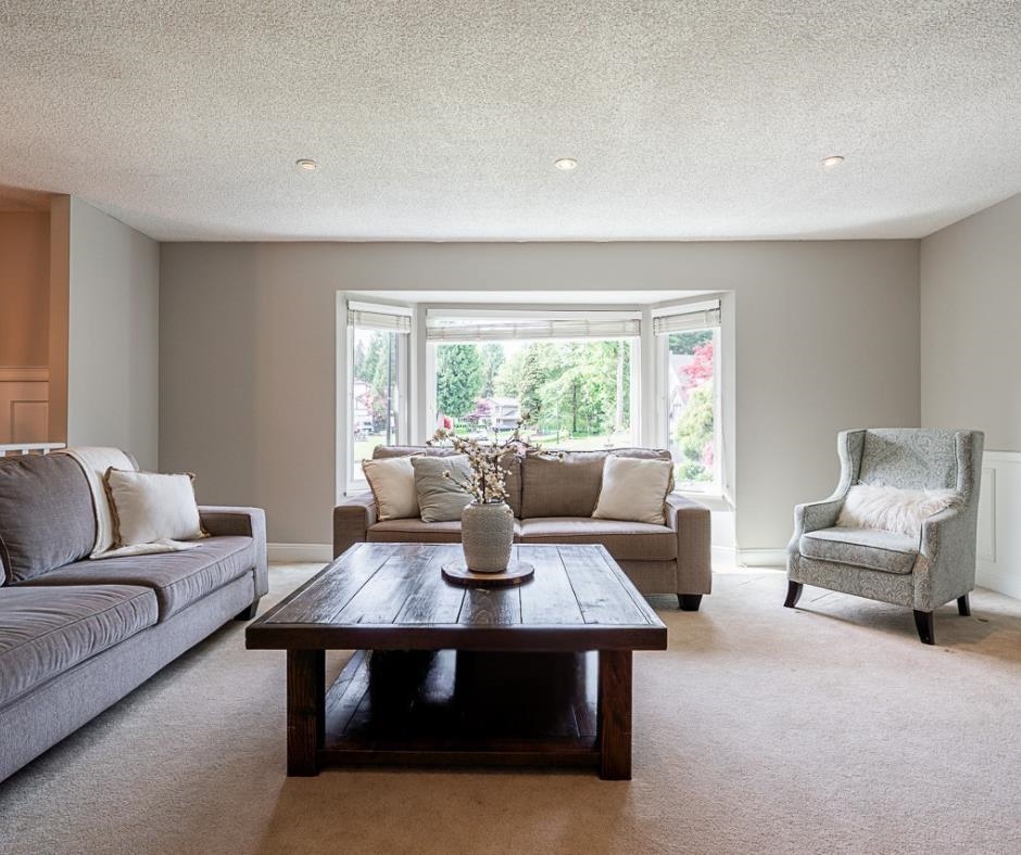 Walk-In Closet Photo of 20685 125 Avenue, Maple Ridge, BC