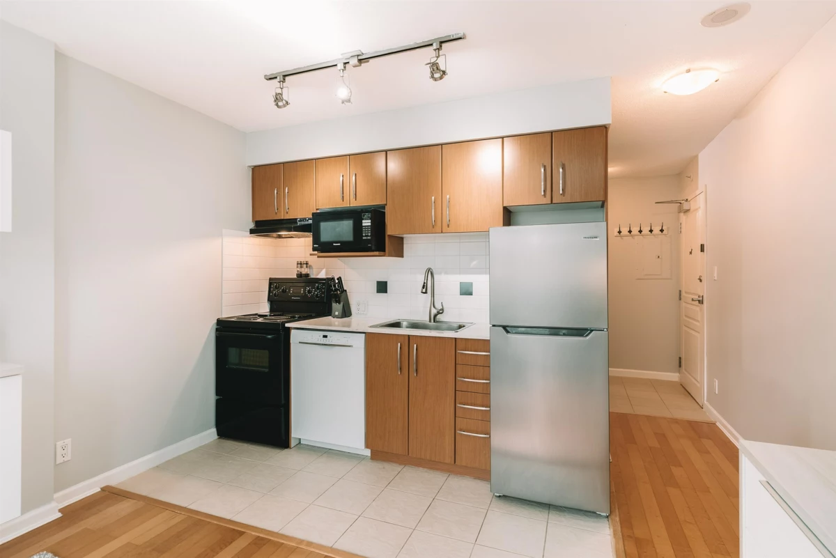 Primary Bathroom Photo of 302 9288 University Crescent, Burnaby, BC