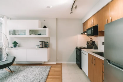 302 9288 University Crescent, Burnaby, BC