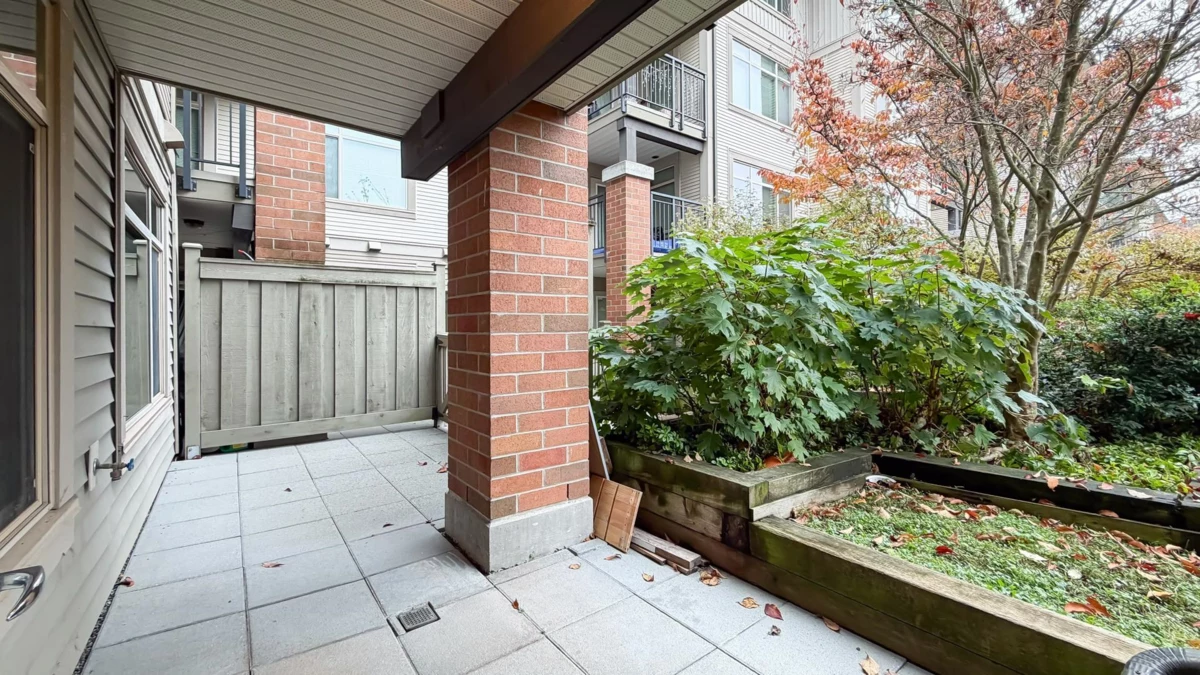Primary Bathroom Photo of 119 9288 Odlin Road, Richmond, BC