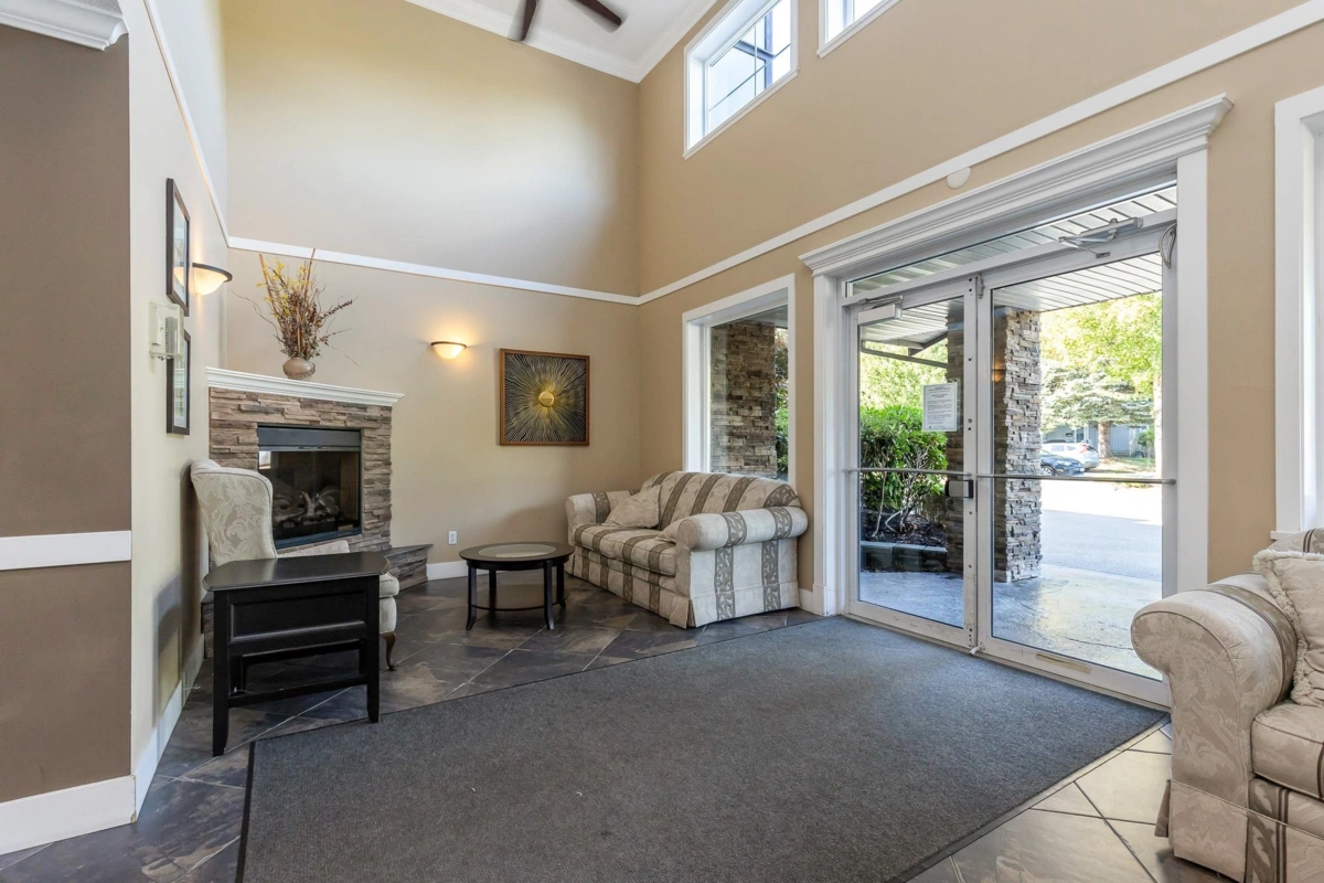 Family Room Photo of 305 2038 Sandalwood Crescent, Abbotsford, BC