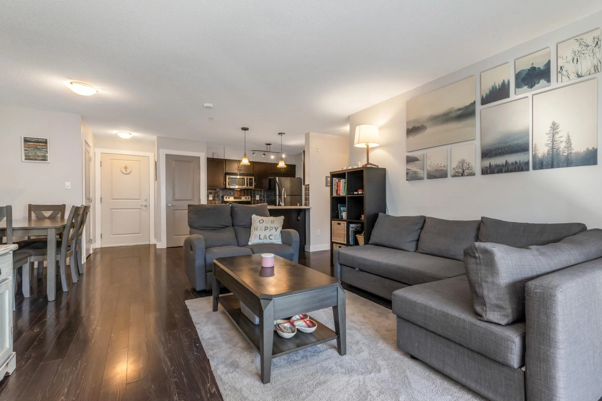 Laundry Room Photo of 305 2038 Sandalwood Crescent, Abbotsford, BC