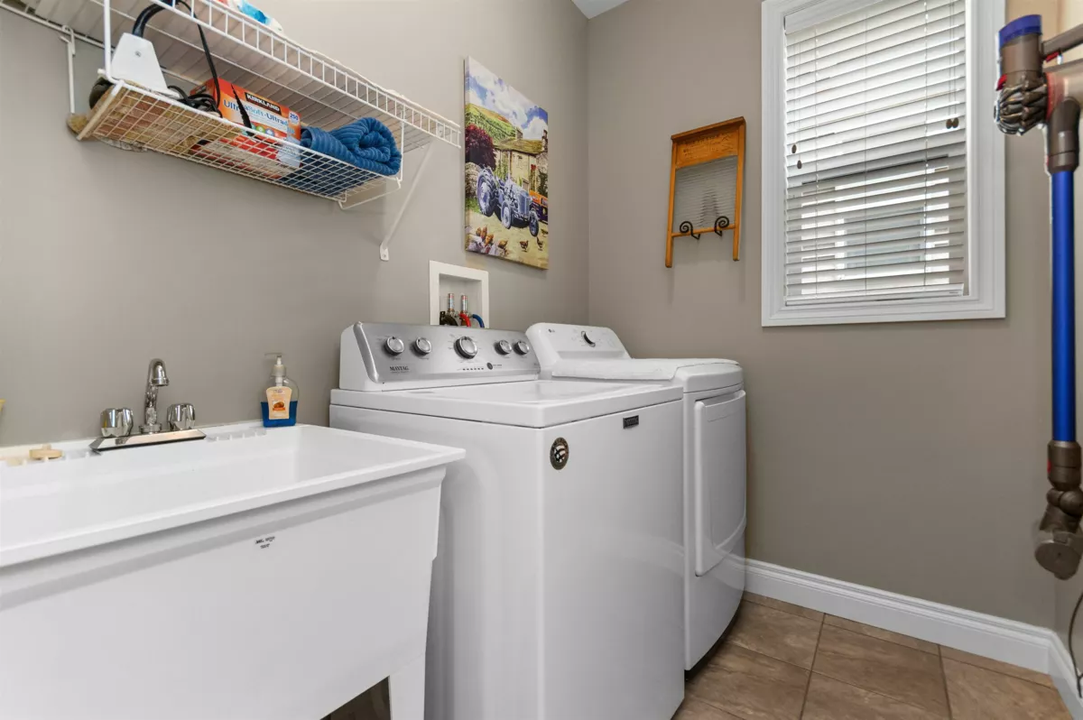 Primary Bedroom Photo of 5 6517 Lavender Place, Chilliwack, BC