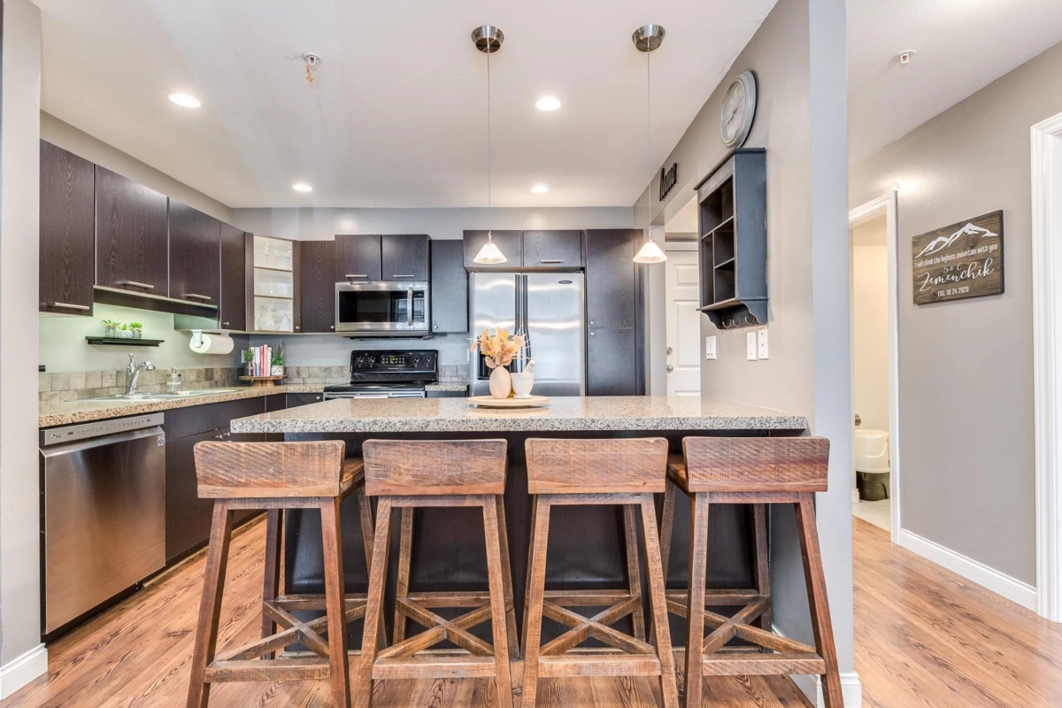 Dining Area Photo of 114 5438 198 Street, Langley, BC