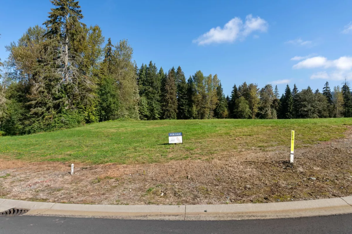 Breakfast Nook Photo of 32285 Silver Creek Drive, Mission, BC
