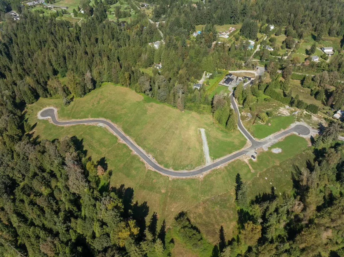 Dining Area Photo of 32285 Silver Creek Drive, Mission, BC