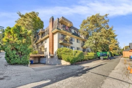504 466 E Eighth Avenue, New Westminster, BC