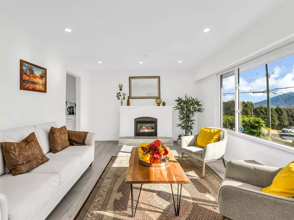 Pantry Photo of 4254 Caddy Road, North Vancouver, BC