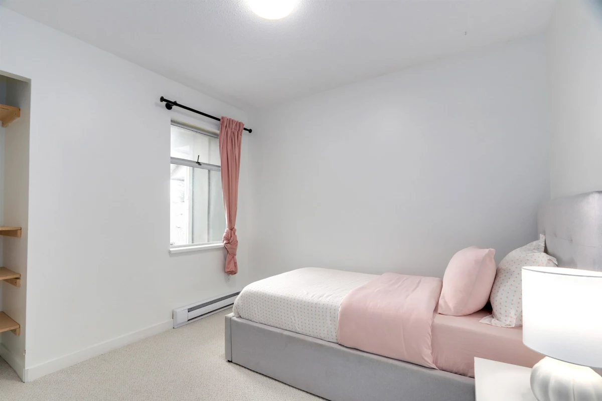 Hallway Photo of 29 900 W 17th Street, North Vancouver, BC