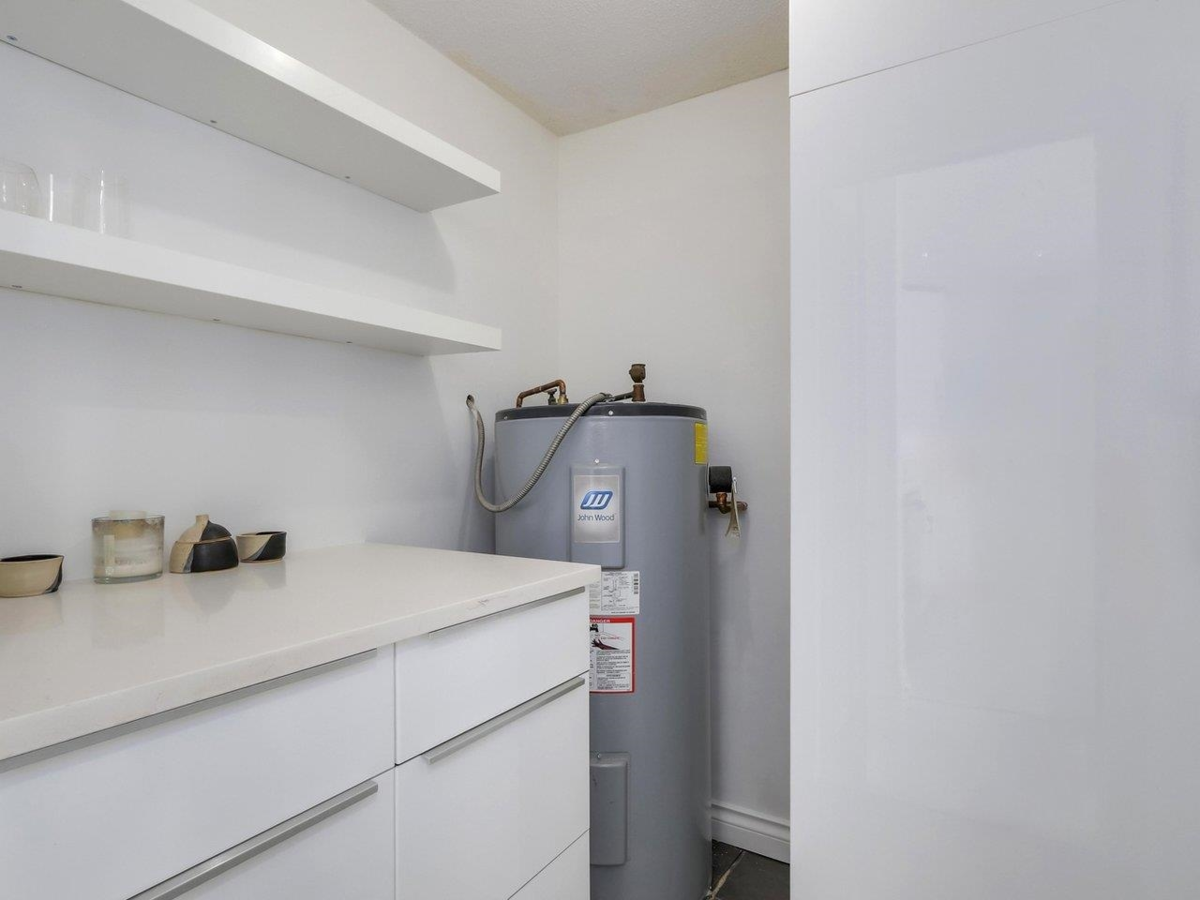 Powder Room Photo of 29 900 W 17th Street, North Vancouver, BC