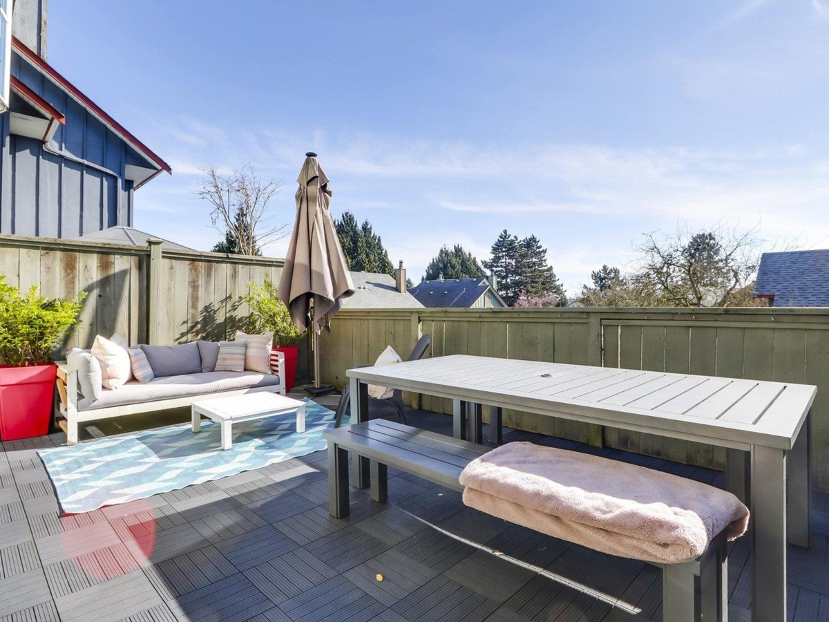 Primary Bathroom Photo of 29 900 W 17th Street, North Vancouver, BC