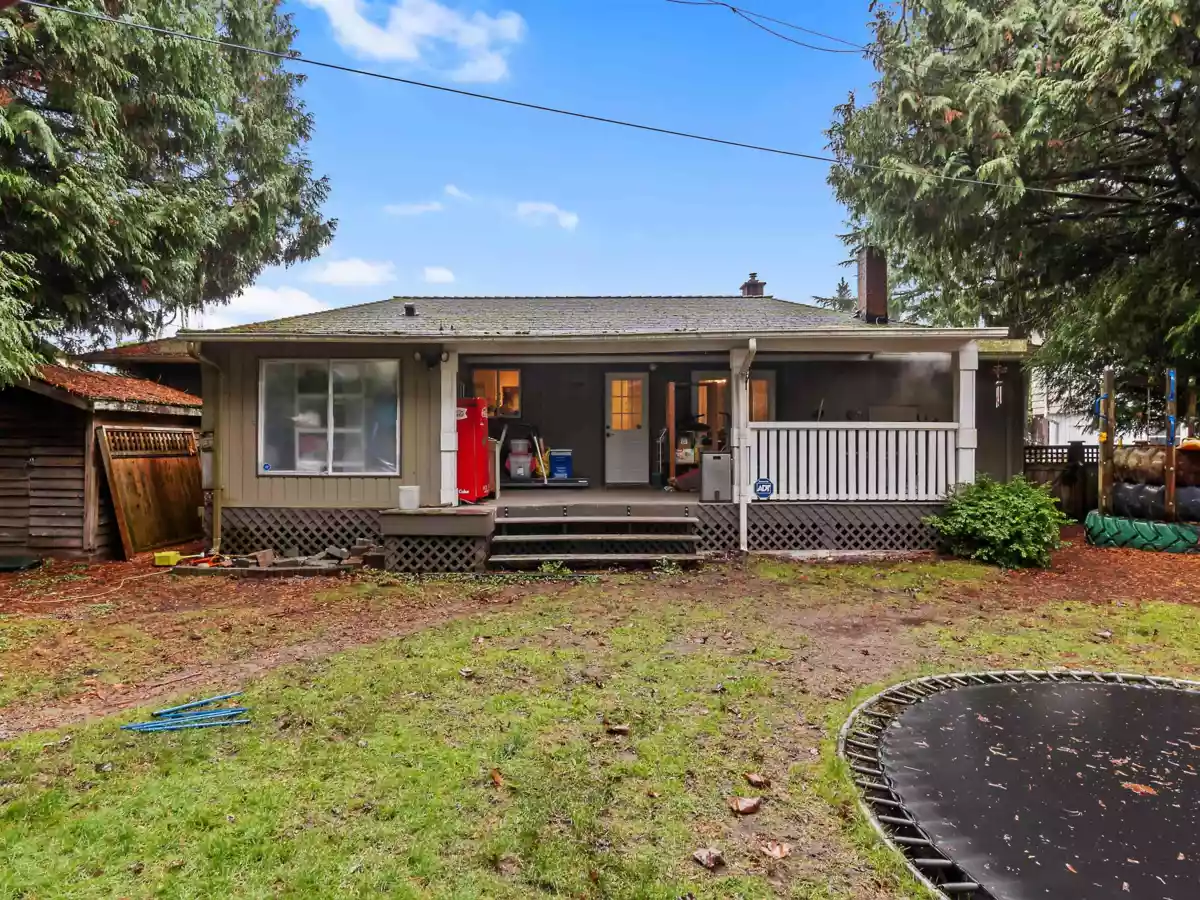 Garden / Landscaping Photo of 4921 44a Avenue, Delta, BC