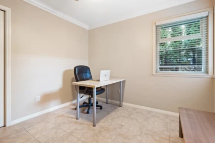 Basement Recreation Room Photo of 10118 171a Street, Surrey, BC