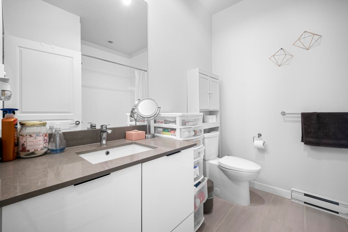 Bedroom 3 Photo of 108 10388 No. 2 Road, Richmond, BC