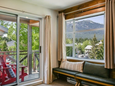 326 4360 Lorimer Road, Whistler, BC, Whistler — Apartment/Condo for sale