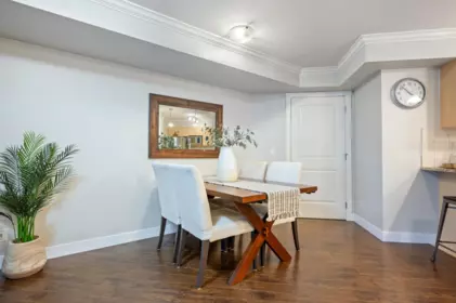 Hallway Photo of 206 17769 57 Avenue, Surrey, BC