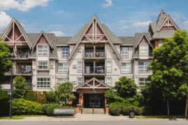 206 17769 57 Avenue, Surrey, BC