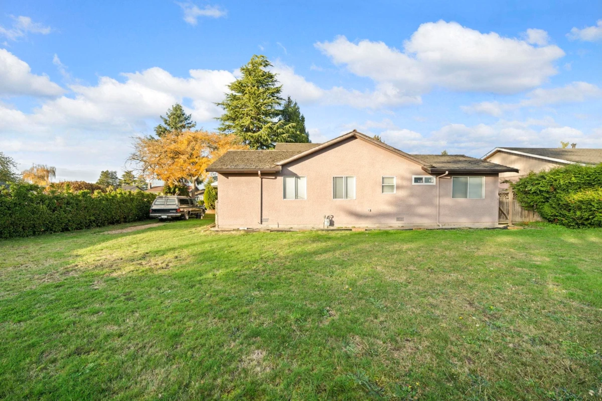 Family Room Photo of 11760 Sealord Road, Richmond, BC