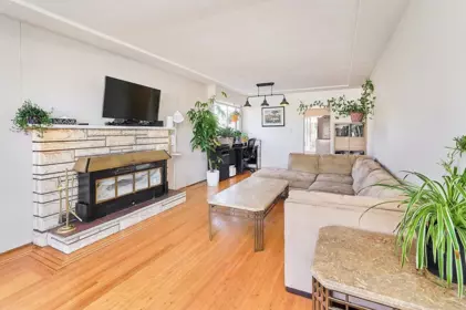 50 E 37th Avenue, Vancouver, BC, Vancouver — Single Family Residence for sale