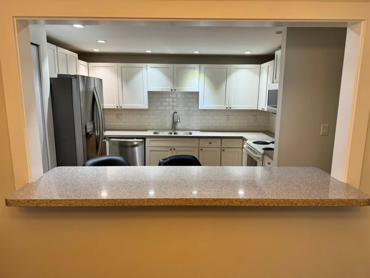 Dining Area Photo of 110 1150 54a Street, Delta, BC