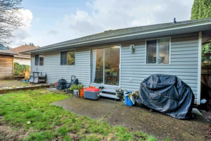 Garage Interior Photo of 34655 Baldwin Road, Abbotsford, BC