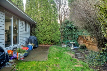 Hallway Photo of 34655 Baldwin Road, Abbotsford, BC