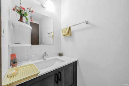 4631 Dallyn Road, Richmond, BC, Richmond — Half Duplex for sale