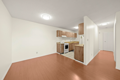 Kitchen Photo of 312 8391 Bennett Road, Richmond, BC