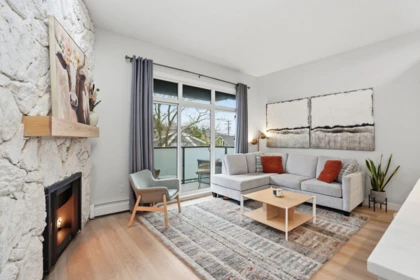 303 1516 Charles Street, Vancouver, BC, Vancouver — Apartment/Condo for sale