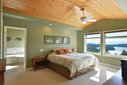 Basement Recreation Room Photo of 4862 Hotel Lake Road, Garden Bay, BC