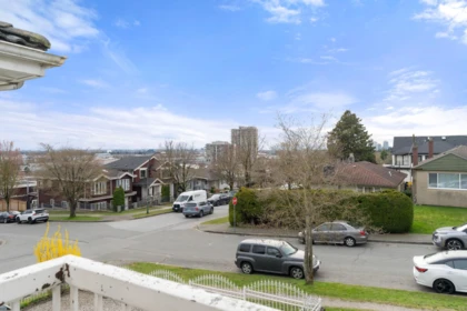 Garden / Landscaping Photo of 7882 Windsor Street, Vancouver, BC