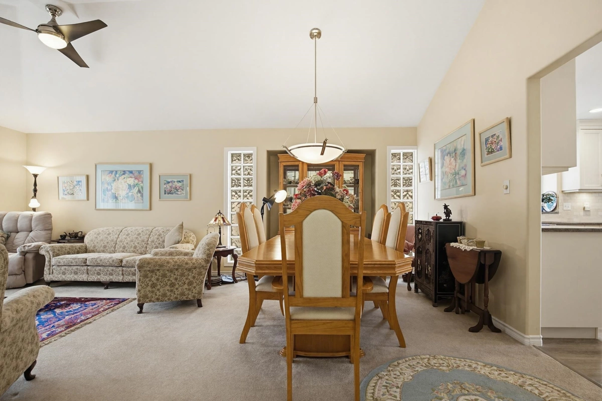 Dining Area Photo of 33772 Grewall Crescent, Mission, BC