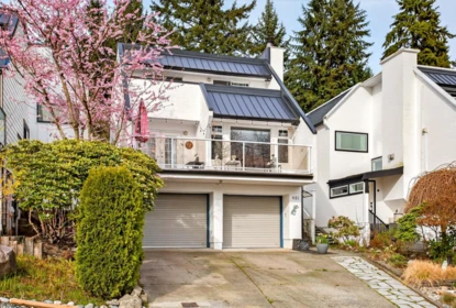 481 San Remo Drive, Port Moody, BC, Port Moody — Single Family Residence for sale