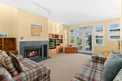 Primary Bedroom Photo of 4367 W 15th Avenue, Vancouver, BC