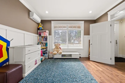 Bedroom 4 Photo of 15487 Thrift Avenue, White Rock, BC