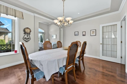 Kitchen Island Photo of 9493 163 Street, Surrey, BC